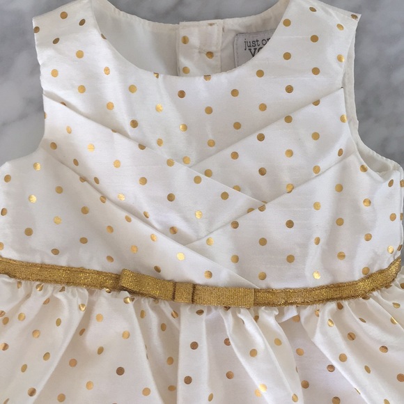 Carters baby girl cream and gold dress 6 months - Picture 3 of 4